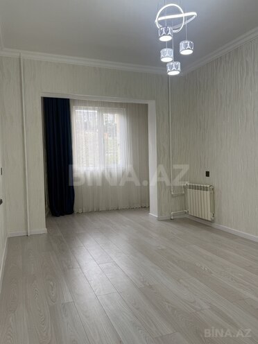 Продается 2-комн. вторичка 65 м², м. Ази Асланов, photo 3 from 16