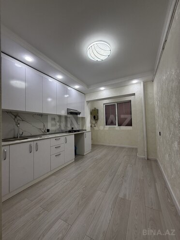 Продается 2-комн. вторичка 65 м², м. Ази Асланов, photo 5 from 16
