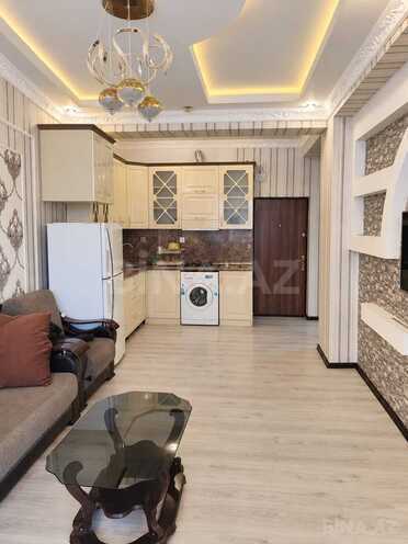 Сдается 2-комн. новостройка 63 м², м. Нефтчиляр, photo 4 from 16
