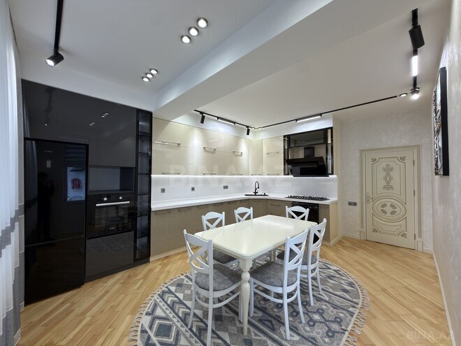 Продается 4-комн. новостройка 160 м², м. Ази Асланов, photo 10 from 25