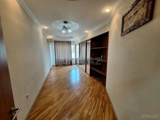 Сдаётся 4-комн. новостройка 180 м², м. Низами, photo 10 from 28
