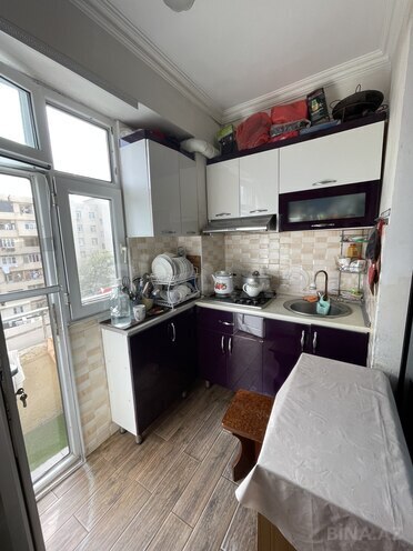 Satılır 3 otaqlı köhnə tikili 55 m², Bakıxanov q., photo 10 from 15