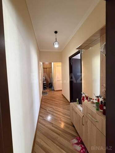Satılır 2 otaqlı köhnə tikili 60 m², Xalqlar Dostluğu m., photo 8 from 12