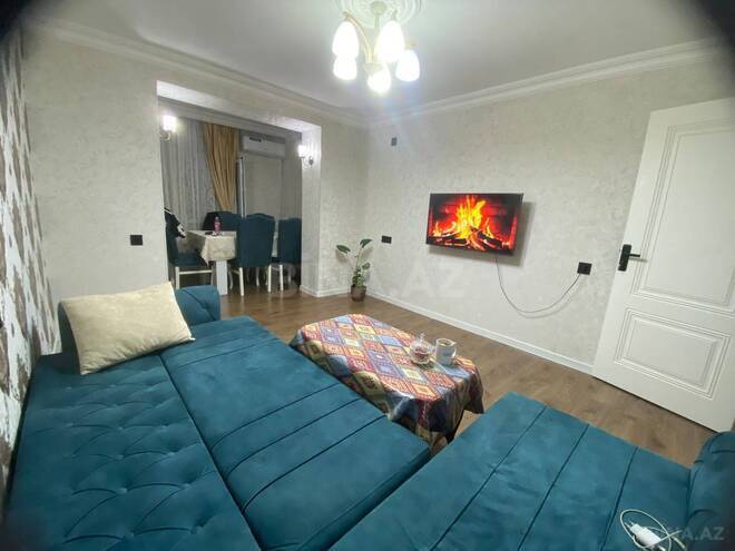 Продаётся 3-комн. вторичка 70 м², м. Низами, photo 1 from 18