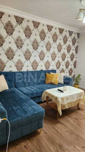 Продаётся 3-комн. вторичка 70 м², м. Низами, photo 3 from 18