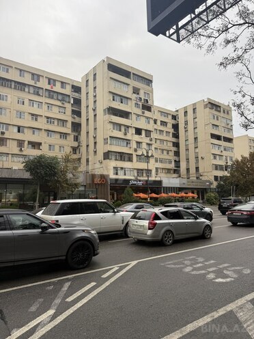 Продаётся 3-комн. вторичка 90 м², Насиминский  р., photo 1 from 15