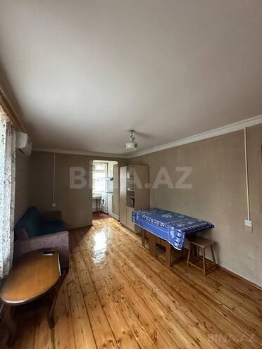 Сдаётся 2-комн. вторичка 40 м², м. Элмляр Академиясы, photo 1 from 10