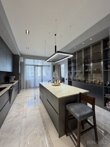 Satılır 4 otaqlı yeni tikili 250 m², 28 May m., photo 7 from 25