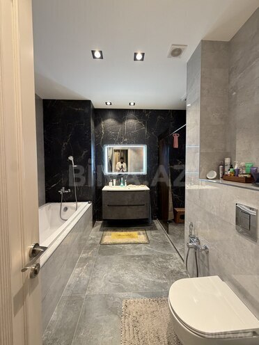 Satılır 4 otaqlı yeni tikili 250 m², 28 May m., photo 13 from 25