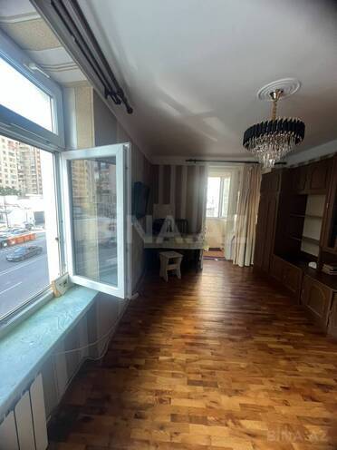 Satılır 1 otaqlı köhnə tikili 35 m², Elmlər Akademiyası m., photo 4 from 13