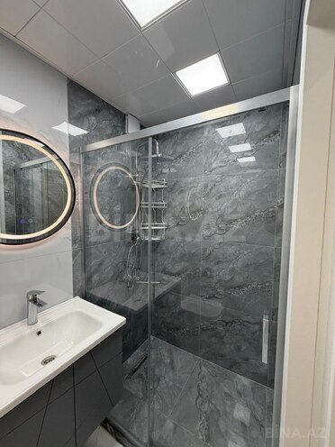 Продается 3-комн. вторичка 65 м², м. Кара Караев, photo 11 from 13