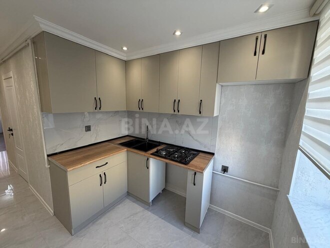 Продается 3-комн. вторичка 65 м², м. Кара Караев, photo 10 from 13