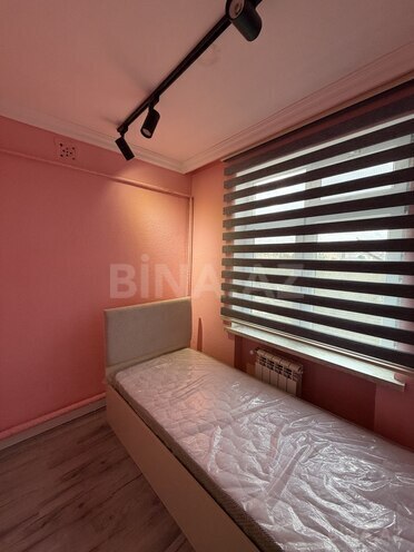 Satılır 2 otaqlı köhnə tikili 40 m², Qara Qarayev m., photo 8 from 11