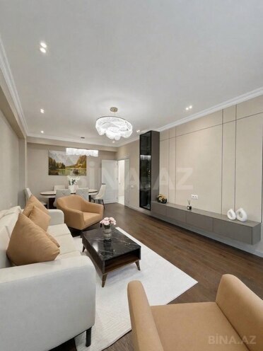 Satılır 4 otaqlı yeni tikili 130 m², İnşaatçılar m., photo 1 from 21