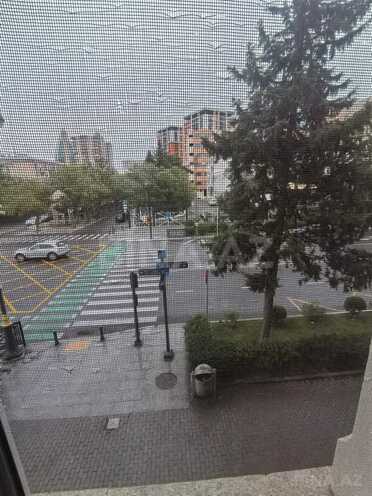 Satılır 3 otaqlı köhnə tikili 90 m², Elmlər Akademiyası m., photo 12 from 13