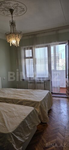 İcarəyə verilir 4 otaqlı köhnə tikili 125 m², Azadlıq Prospekti m., photo 19 from 32
