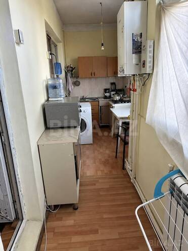 Satılır 2 otaqlı köhnə tikili 45 m², Xalqlar Dostluğu m., photo 7 from 14