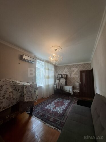 Продается 2-комн. вторичка 70 м², Абшеронcкий  р., photo 3 from 10