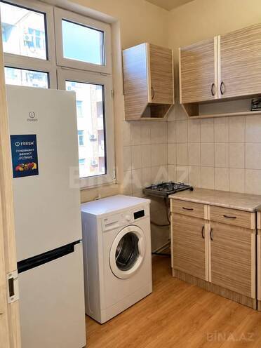 İcarəyə verilir 2 otaqlı köhnə tikili 70 m², Gənclik m., photo 9 from 11