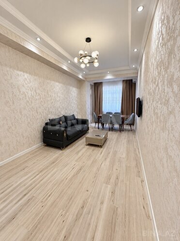 Сдаётся 3-комн. новостройка 103 м², м. 8 ноября, photo 1 from 10