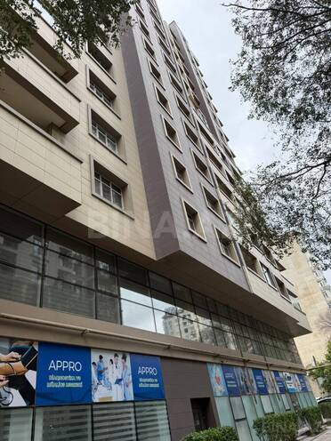 Сдается 3-комн. новостройка 100 м², м. 28 мая, photo 1 from 25