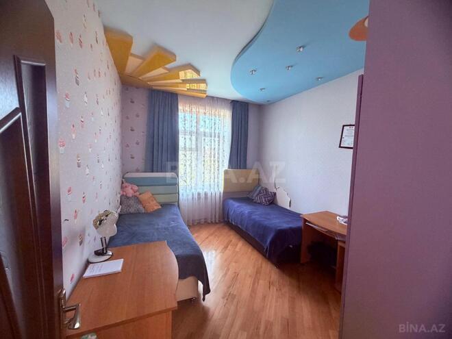 Satılır 3 otaqlı köhnə tikili 90 m², Bakıxanov q., photo 14 from 24