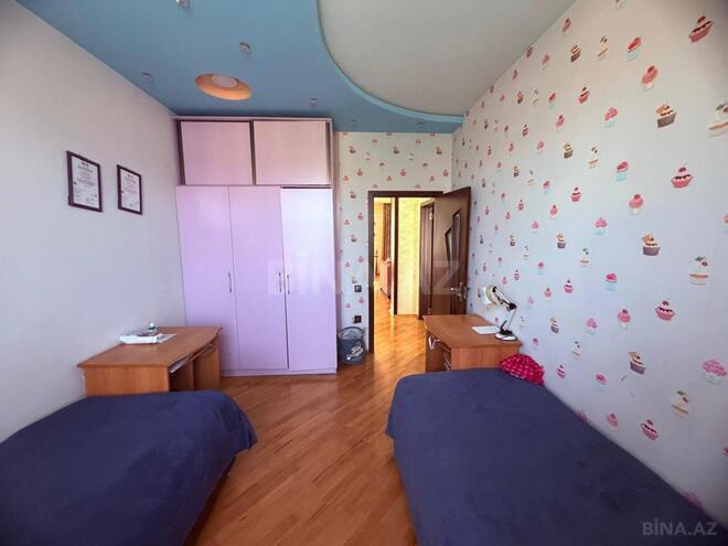 Satılır 3 otaqlı köhnə tikili 90 m², Bakıxanov q., photo 13 from 24