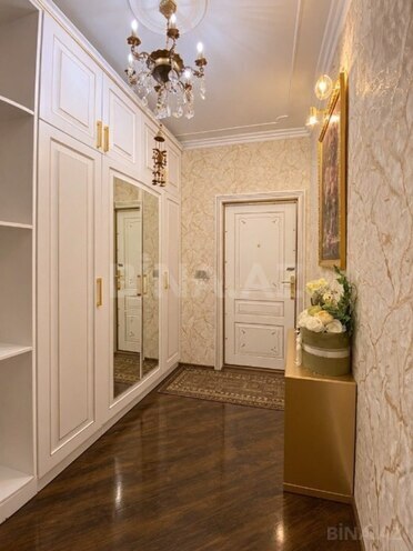 Satılır 3 otaqlı köhnə tikili 80 m², Həzi Aslanov q., photo 1 from 19