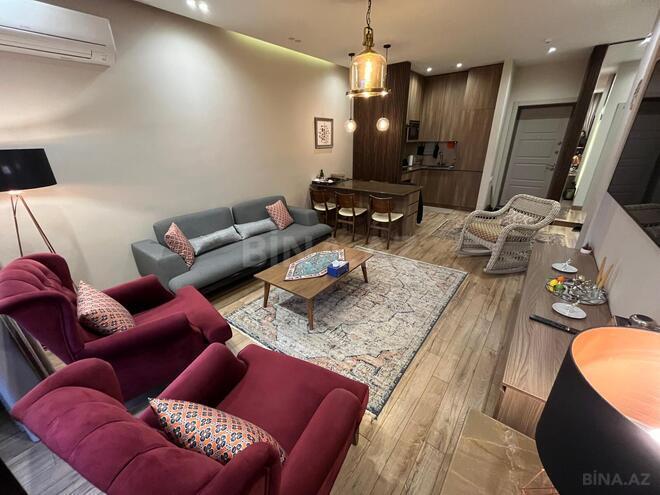 Сдаётся 2-комн. новостройка 70 м², м. 8 ноября, photo 3 from 19