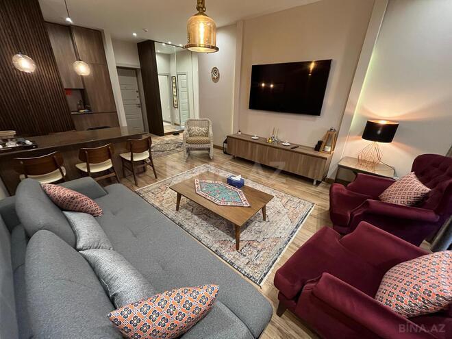Сдаётся 2-комн. новостройка 70 м², м. 8 ноября, photo 5 from 19