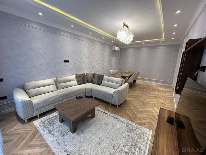Сдаётся 2-комн. новостройка 105 м², м. 8 ноября, photo 4 from 23