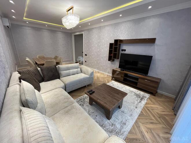 Сдаётся 2-комн. новостройка 105 м², м. 8 ноября, photo 6 from 23