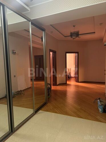 Сдаётся 3-комн. новостройка 108 м², Насиминский  р., photo 4 from 11