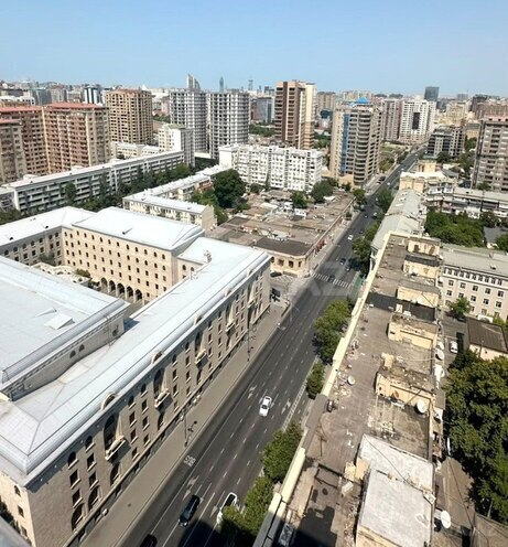 İcarəyə verilir 4 otaqlı yeni tikili 250 m², 28 May m., photo 9 from 22