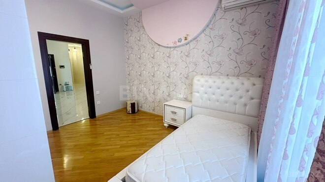 İcarəyə verilir 4 otaqlı yeni tikili 250 m², 28 May m., photo 4 from 22