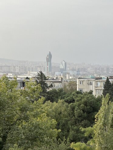 Satılır 2 otaqlı köhnə tikili 60 m², Xalqlar Dostluğu m., photo 10 from 11