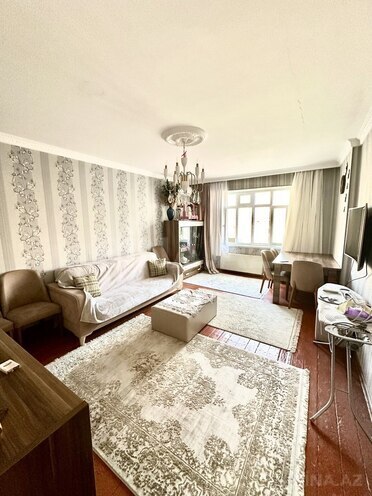 Satılır 2 otaqlı köhnə tikili 60 m², Xalqlar Dostluğu m., photo 9 from 11