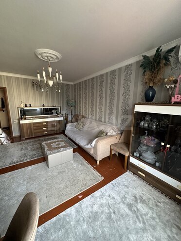 Satılır 2 otaqlı köhnə tikili 60 m², Xalqlar Dostluğu m., photo 6 from 11