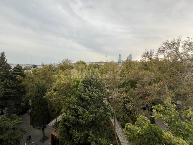 İcarəyə verilir 2 otaqlı köhnə tikili 65 m², Sahil m., photo 17 from 19