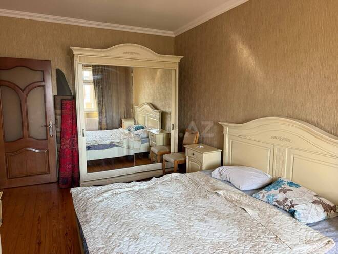 İcarəyə verilir 4 otaqlı köhnə tikili 150 m², Xalqlar Dostluğu m., photo 1 from 18