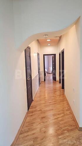 İcarəyə verilir 4 otaqlı yeni tikili 250 m², Sahil m., photo 9 from 13