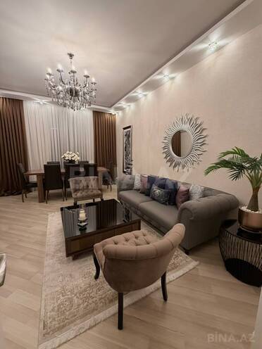 Satılır 3 otaqlı köhnə tikili 75 m², Elmlər Akademiyası m., photo 1 from 13