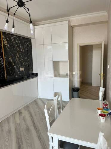 Сдаётся 3-комн. новостройка 100 м², м. Нариман Нариманов, photo 4 from 11