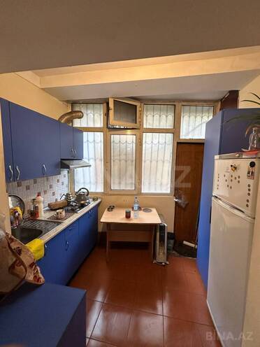 Satılır 2 otaqlı köhnə tikili 58 m², Nizami m., photo 8 from 16
