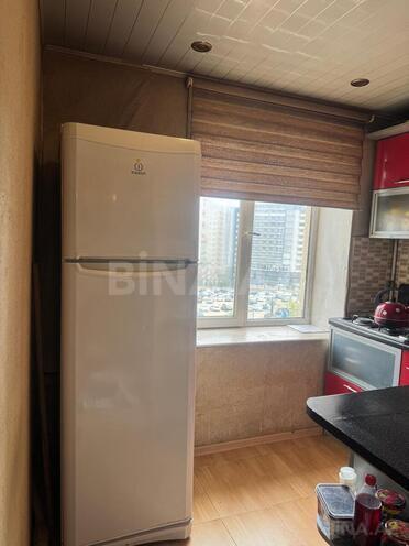 Satılır 1 otaqlı köhnə tikili 35 m², İnşaatçılar m., photo 5 from 13