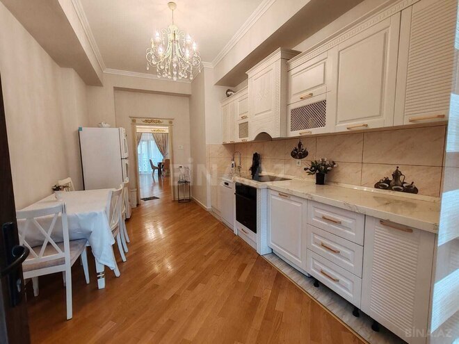 Сдаётся 3-комн. новостройка 155 м², Хатаинский р., photo 12 from 21