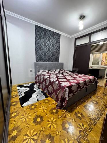 Satılır 4 otaqlı köhnə tikili 134 m², Sahil m., photo 8 from 17