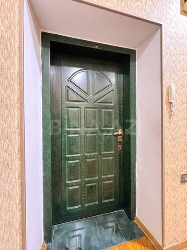 Satılır 4 otaqlı köhnə tikili 134 m², Sahil m., photo 16 from 17