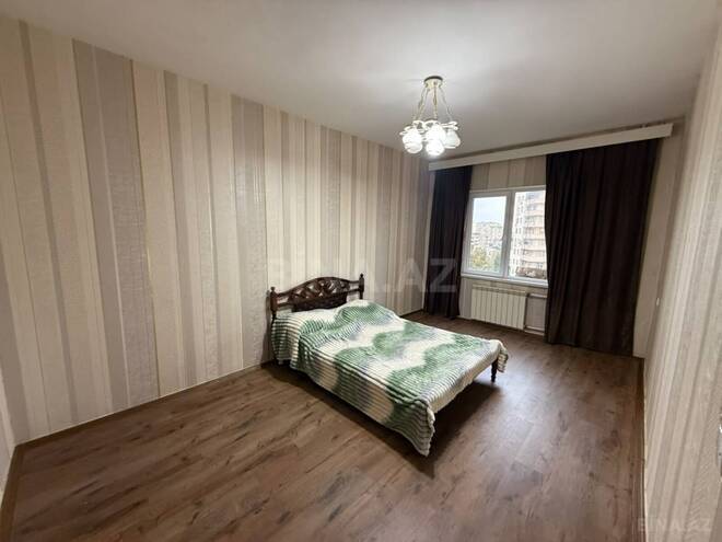 Продаётся 2-комн. вторичка 50 м², м. Иншаатчылар, photo 1 from 10
