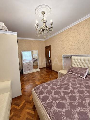 Продается 3-комн. вторичка 85 м², м. Ази Асланов, photo 10 from 17